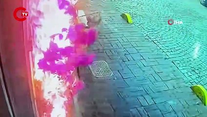 Fatih'te bir kişi suni çiçek koparırken otelde yangın çıkardı!
