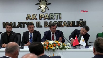 LE VICE-PRÉSIDENT YILMAZ, Türkiye EST LIBÉRÉ TOUTES SORTES DE POLITIQUES AU POINT D'UNE SOLUTION PERMANENTE