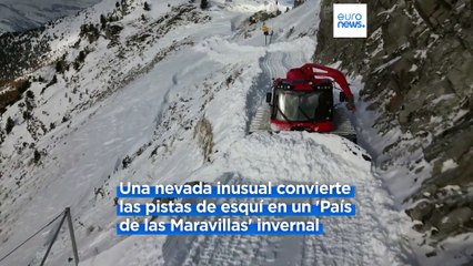 Una intensa nevada adelante el comienzo de la temporada invernal en los Alpes suizos