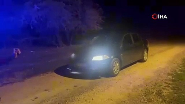 Kendilerini jandarma ve polis istihbarat görevlisi olarak tanıtan dolandırıcılar jandarmadan kaçamadı