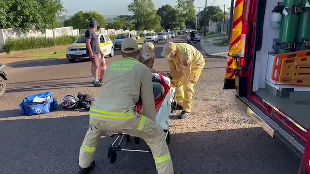 Jovem fica ferida em acidente entre moto e carro no bairro São Cristóvão