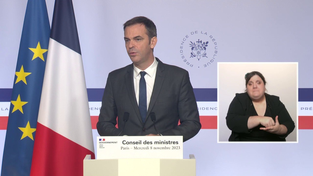 Oliver Véran affirme que la Première ministre "participera" à la marche contre l'antisémitisme dimanche à Paris