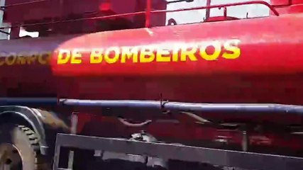 Fumaça ainda é avistada no interior de empresas incendiadas na BR-277
