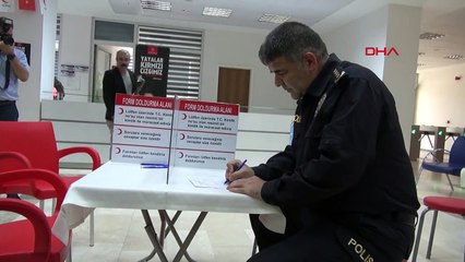 Tải video: Türk Kızılay ve Edirne Emniyet Müdürlüğü Lösemili Çocuklar Haftası için kan ve kök hücre bağışı kampanyası düzenledi