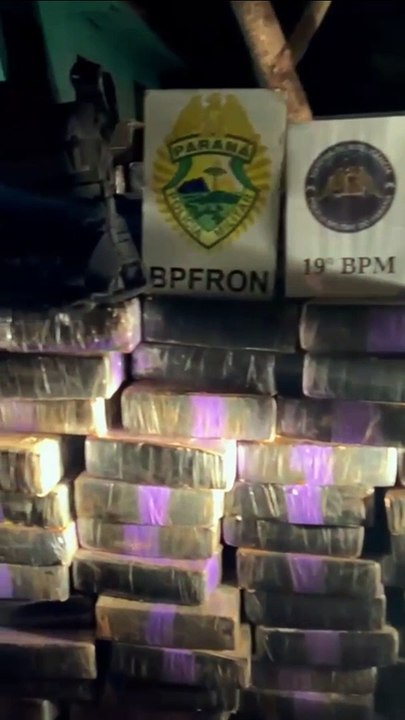 BPFron e PF apreendem 5 toneladas de maconha em residência após perseguição de carro