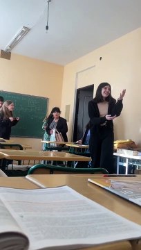 Alunos envolvidos em briga estavam afinal... a preparar surpresa