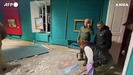 Download Video: Attacco russo su Odessa, danni al museo delle Belle Arti