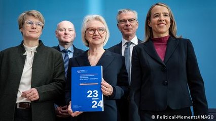 German economy set to remain weak beyond short-term troubles