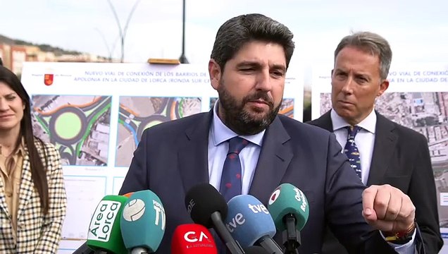 López Miras condena a los violentos de la concentración en Ferraz