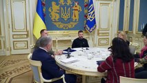 Zelensky recebe recomendação da União Europeia para Ucrânia aderir ao bloco