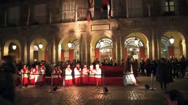 Puy du Fou conquista la Plaza Mayor de Madrid y enseña el camino al Belén más grande de España