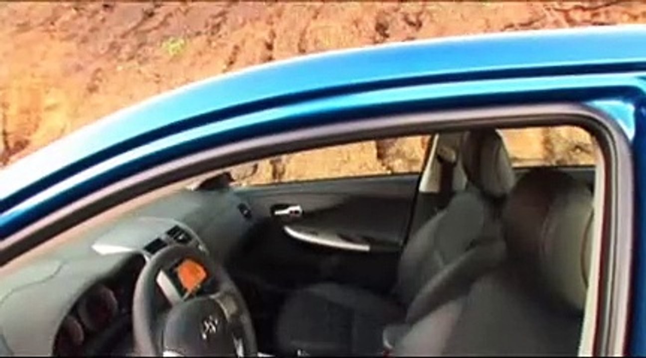 2008 Toyota Corolla - Compact Cars Sedan Comparison