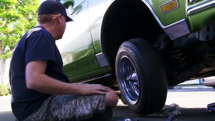 Off-Roading a Lowrider Monte Carlo! - Roadkill Ep. 39