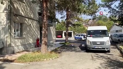 Erzincan'da 35 düzensiz göçmen yakalandı, tır sürücüsü tutuklandı