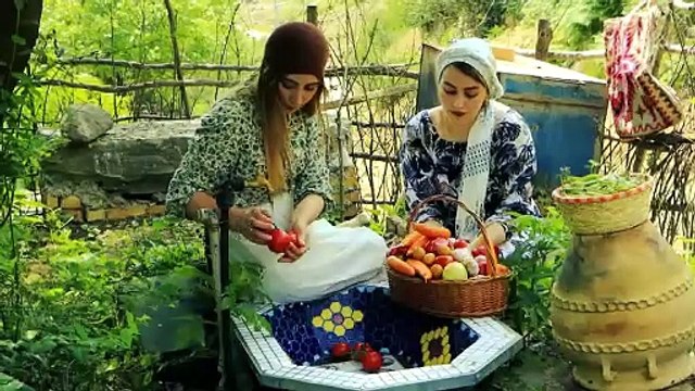 The interesting experience of cooking whole lamb in the oven