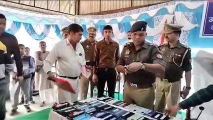 Download Video: Video: पुलिस ने जनता को दिया धनतेरस पर तोहफा, 41 लाख गिफ्ट से खिल उठे चेहरे