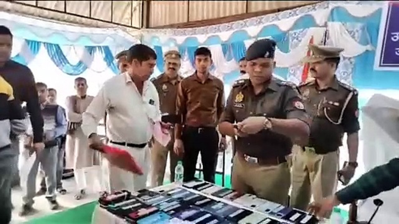 Video: पुलिस ने जनता को दिया धनतेरस पर तोहफा, 4...