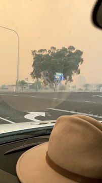 Bushfires Force Evacuation From Wallangarra
