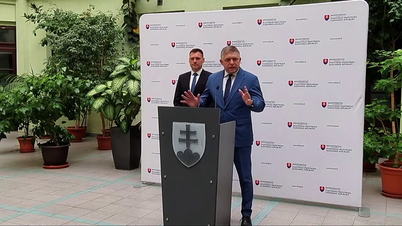 Vyhlásenie premiéra a ministra životného prostredia SR.