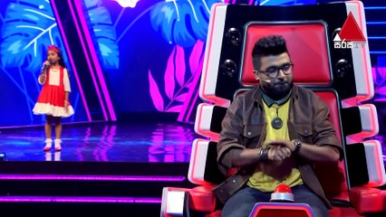 Sandasi Saranya | Made Lagina Tharawan (මඩේ ලගින තාරාවන්)  Blind Auditions| The Voice Kids Sri Lanka