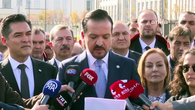 İYİ Parti Sözcüsü Zorlu, yargıtay’a anayasa kitapçığı sundu: “Anayasayı hedef almak, Türkiye Cumhuriyeti’ni hedef almaktır”