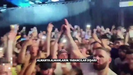 Almanya'da ırkçılık hortladı: Yabancılar dışarı
