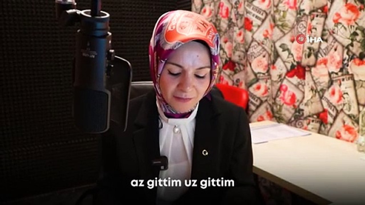 Bakan Göktaş, çocuklar için kitap seslendirdi