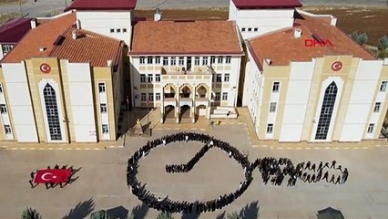 Siirt'te Öğrencilerden Atatürk'e Özel Koreografi