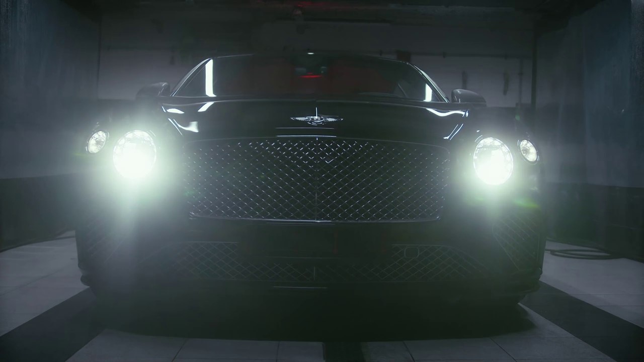 "The Names Bond. Dub Bond" - james bond theme tune cover