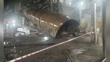 전북 군산 공장서 구조물 쓰러져...작업자 2명 부상 / YTN