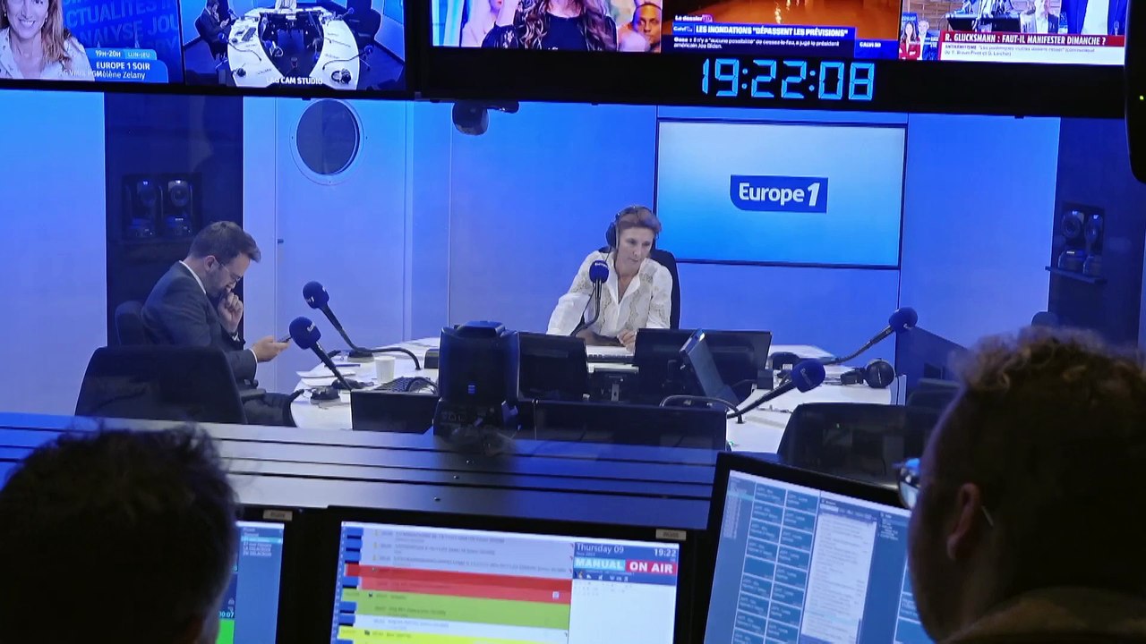 Marche contre l'antisémitisme : les partis politiques devraient-ils s'unir plutôt que de se diviser ?