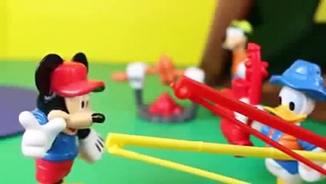 Mickey Mouse Clubhouse Campfire and Fishing with Mickey Minnie Donald Duck and Goofy ToysR (2)