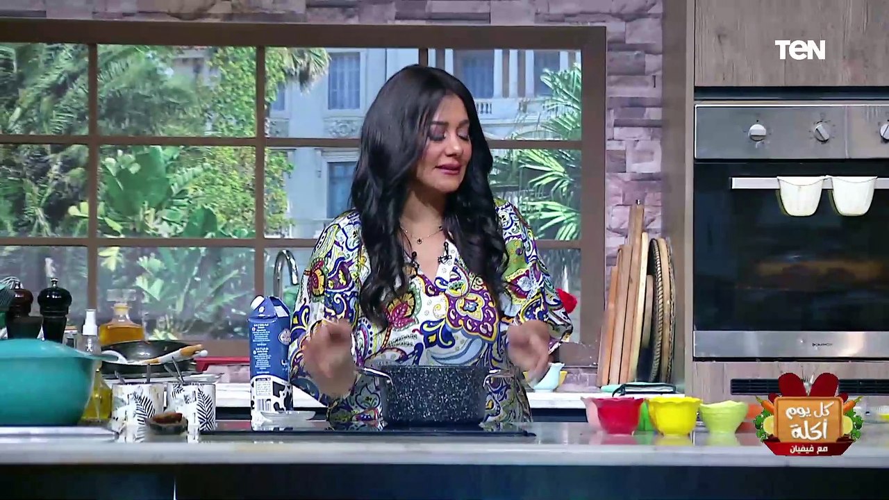 طريقة عمل شوربة قرنبيط مع الشيف فيفيان فريد