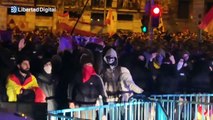 Grupos ultras vuelven a reventar la concentración de ferrraz enfrentándose a la policía