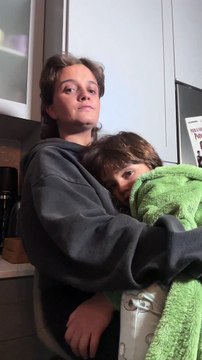 Carolina Deslandes com o filho Guilherme