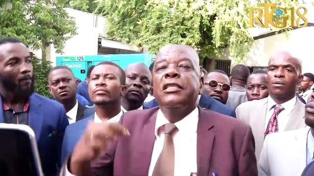 3 avoka bawo Mibalè yo lapolis te arete nan youn nan kay Joseph Félix Badio, jwenn liberasyon yo.