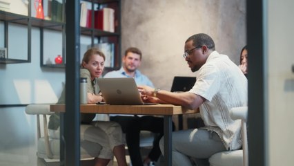 «Conscious quitting" : quelle est donc cette nouvelle tendance qui affole le monde du travail ?