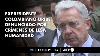 Скачать видео: Expresidente colombiano Uribe denunciado en Argentina por crímenes de lesa humanidad