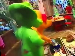 Barney and Friends Barney and Friends S03 E002 If the Shoe Fits