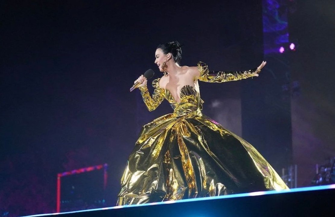 Katy Perry : sa fille Daisy apparaît pour la pr...