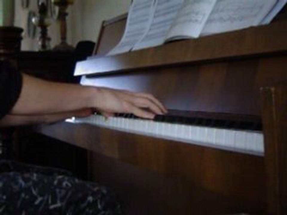 Across The Stars - Love Theme Star Wars