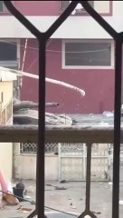 İsrail ordusu, Gazze'de 2 çocuk hastanesini tanklarla kuşattı! Giriş çıkış yapılamıyor, hastanenin önündeki araçlar yanıyor