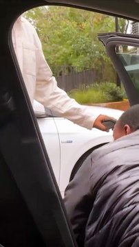 D’émouvantes retrouvailles entre Evan et son grand-frère qui était parti 3 ans à l’étranger pour étudier !