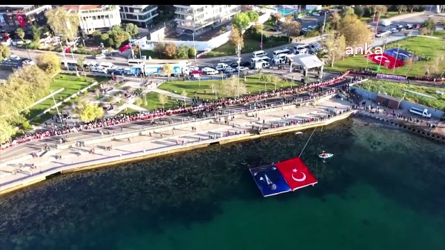 Ata'ya Saygı Zinciri ile Atatürk'ün Ölüm Yıl Dönümü Anıldı
