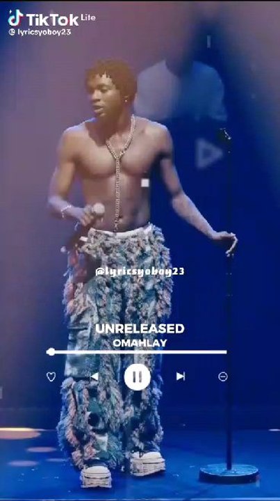 omahlay's new single y'all stream it 