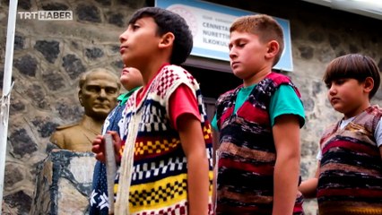 Iğdırlı çocuklardan Ata'ya saygı nöbeti