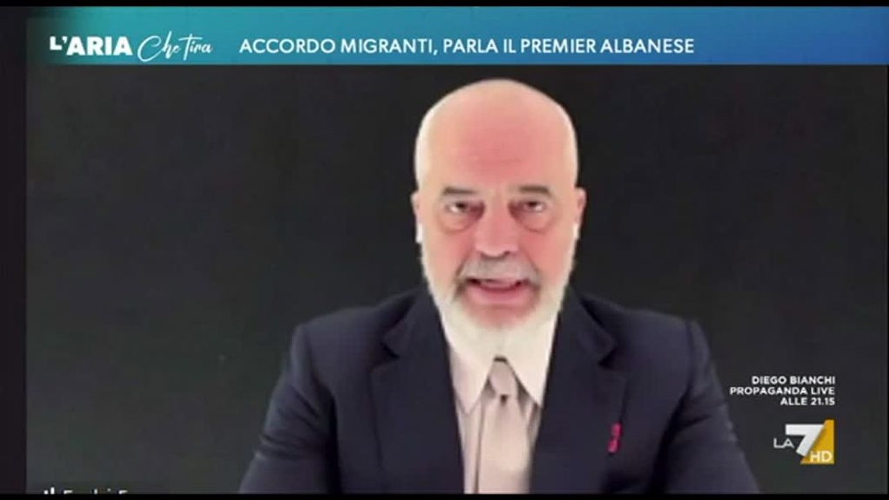 Edi Rama parla dei due centri che accoglieranno i migranti in Albania