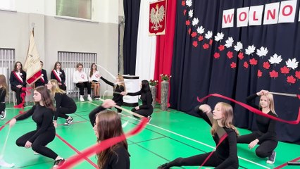 Święto niepodległości w II LO w Wieluniu