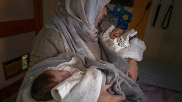 Gaza, ces bébés, nés loin de chez eux, qui ne peuvent rejoindre leurs familles