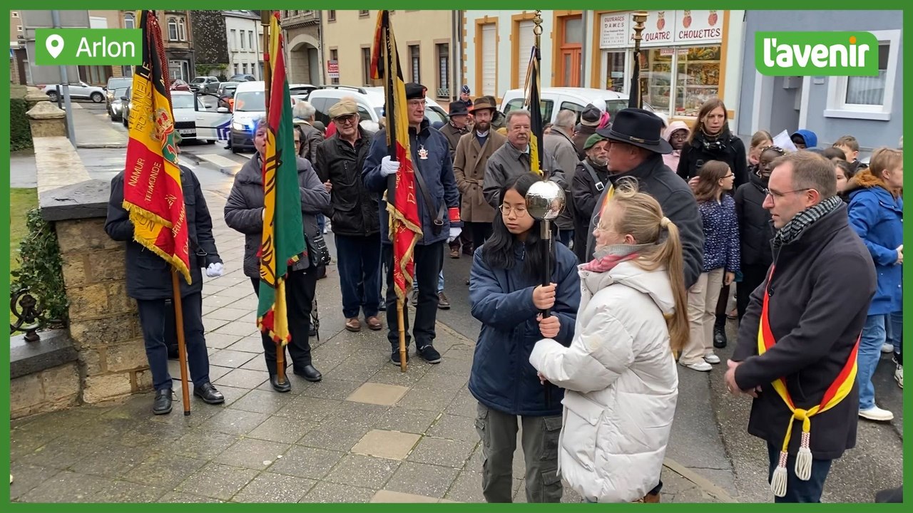 Relais sacré suivi par une centaine d'écoliers à Arlon